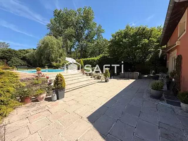 Reyssouze 01190 Achat / Vente maison 7 pièces t7 piscine terrasse