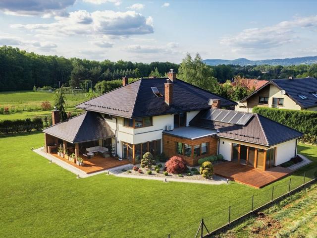 Rezydencja premium z basenem i SPA w Krościenku Wyżnym polecam