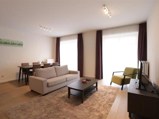 Rez de chaussée à louer 1040 Etterbeek 1 700 €