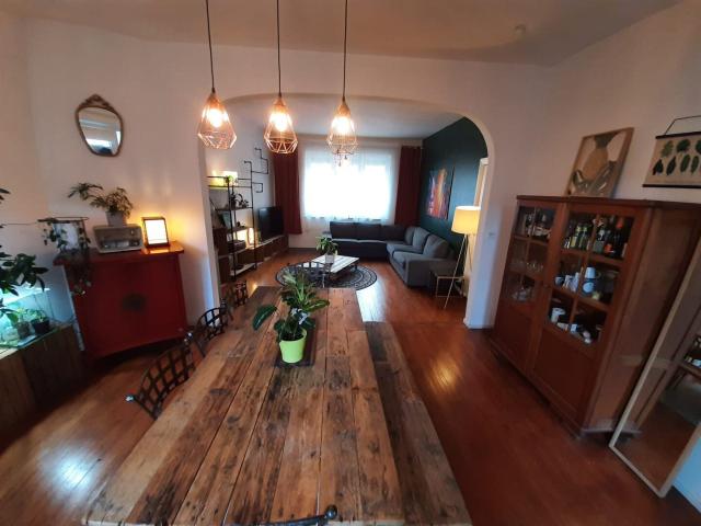 Rez de Chaussée au coeur d'Outremeuse quartier Bavière