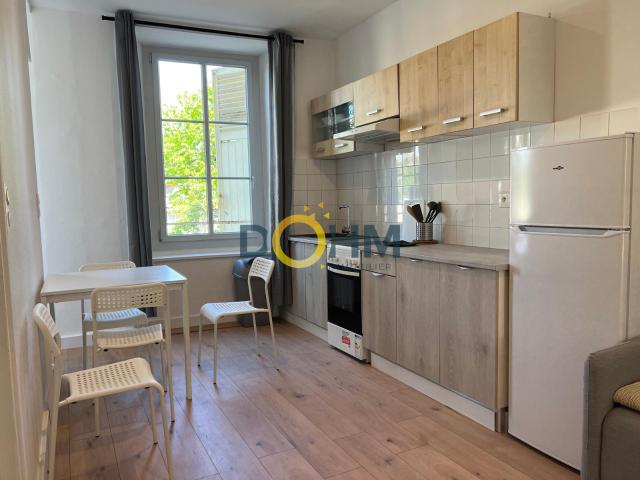 Rez de jardin 2 pièce s 1 chambre s 35 m²