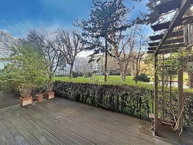 REZ DE JARDIN 3/4 CHAMBRES