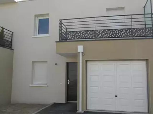 Rezé 44400 Location maison 4 pièces t4 terrasse