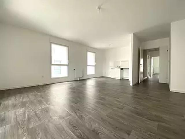 Rezé 44400 Location appartement 4 pièces t4 parking