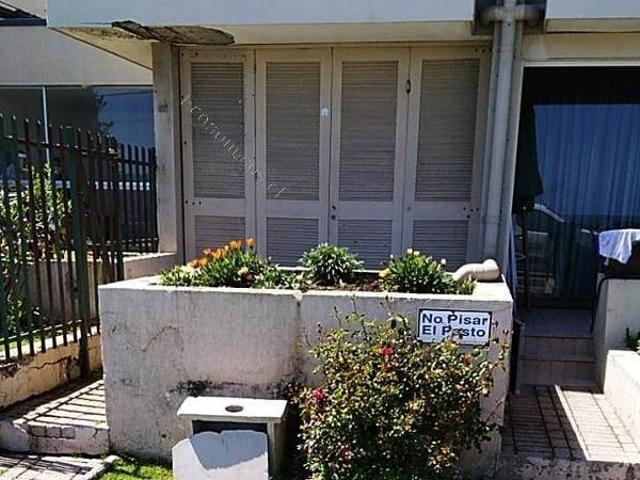 Reñaca S2 Depto. arriendo — Piso 1 frente a la playa