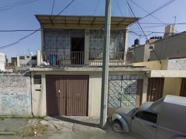 RH Casa en Venta En El Sifon, Iztapalapa, Inversion