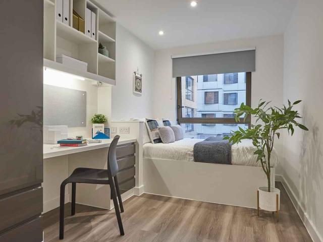 Rhodaus Court, Canterbury Has an Apartment