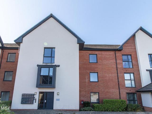 Rhodfa'r Cei, Barry CF62 2 bed flat to rent £995 pcm £230 pw