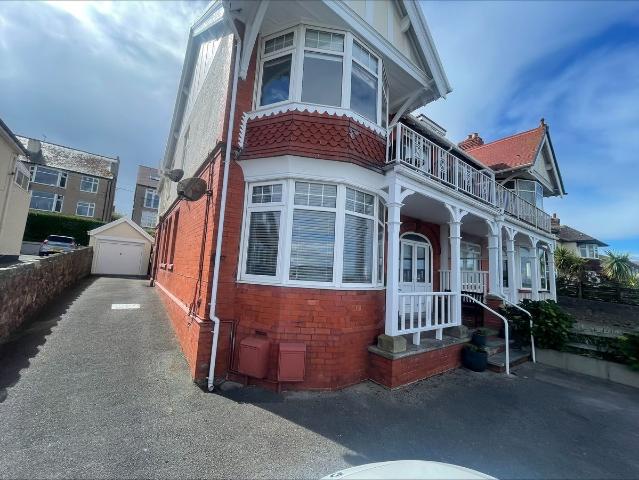 Rhos Promenade, Colwyn Bay LL28, 1 bed flat to rent, £1,200 pcm | PrimeLocation
