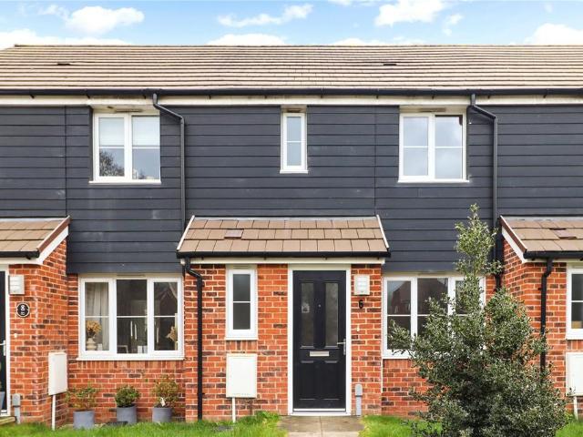 Rhea Close, Burgess Hill, West. 3 bed terraced house to rent £1,695 pcm £391 pw