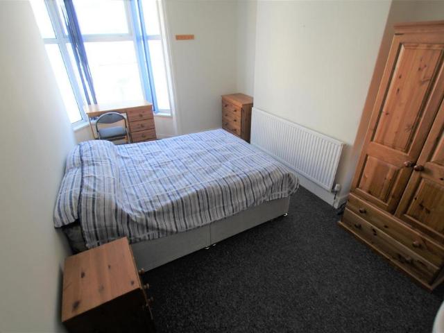Rheidol Terrace, Aberystwyth 1 bed house to rent £433 pcm £100 pw