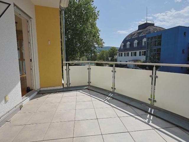 Rheinblick 3 Zimmer Wohnung+Balkon in Koblenz Oberwerth
