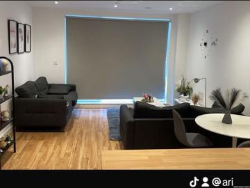 Rhikkeh Has an Apartment