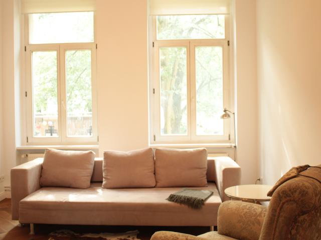 Rhina Fashionable and spacious apartment in Prenzlauer Berg