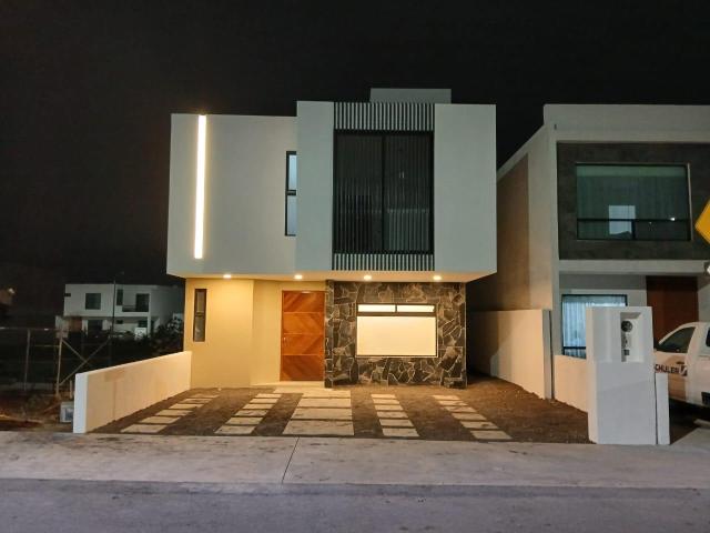RHV CASA VENTA LA ISLA III, MESETA