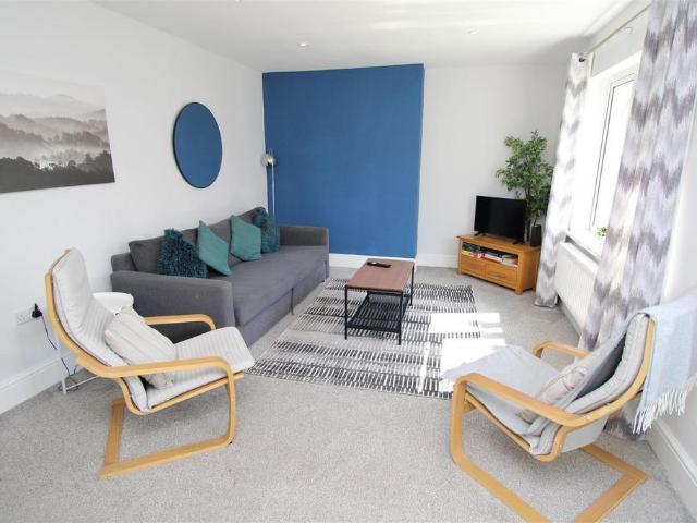 Rhyd Yr Helyg, Cardiff CF15 3 bed terraced house to rent £1,050 pcm £242 pw