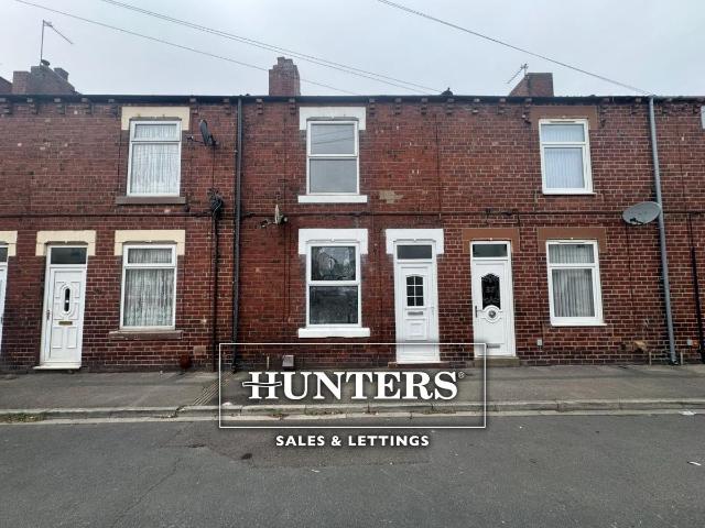 Rhyl Street, Featherstone, Pontefract WF7, 2 bed terraced house to rent, £775 pcm | PrimeLocation