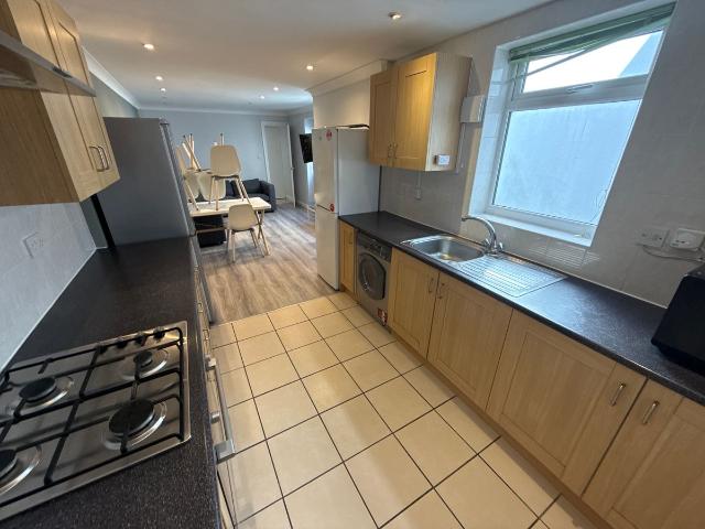 Rhymney Street, Cardiff CF24, Cardiff, 5 bed terraced house to rent, £2,875 pcm | PrimeLocation