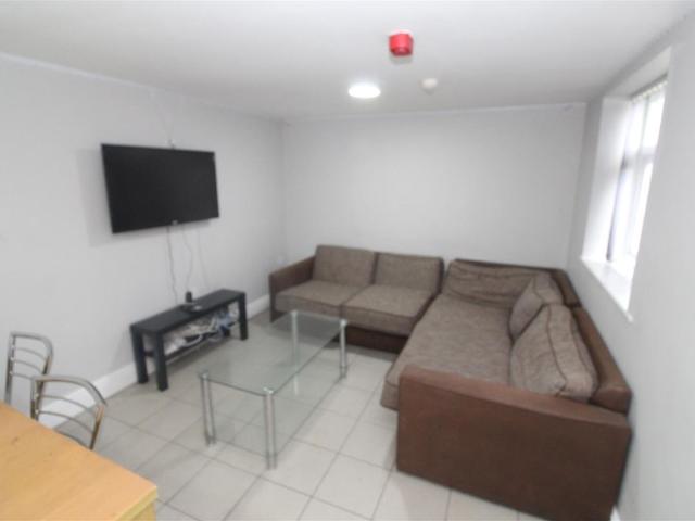 Rhymney Street, Cathays, Cardiff CF24, 5 bed property to rent, £2,080 pcm | PrimeLocation