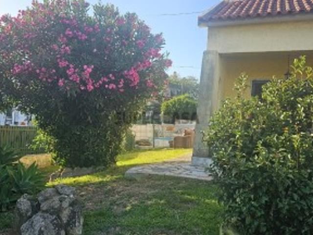 RINCHOA, Moradia independente num lote de 552 m2