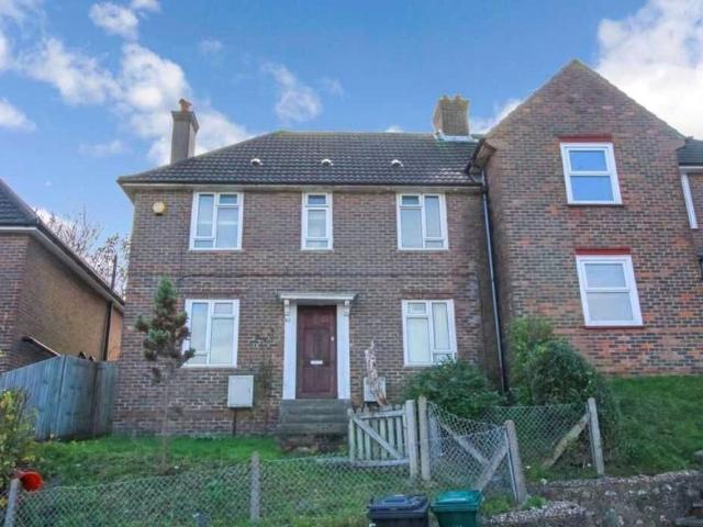 Ringmer Drive, East Sussex BN1 5 bed end of terrace house to rent £1,900 pcm £438 pw