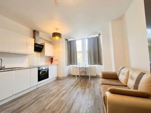 Ringstead Road, London SE6, 1 bed flat to rent, £1,500 pcm | PrimeLocation