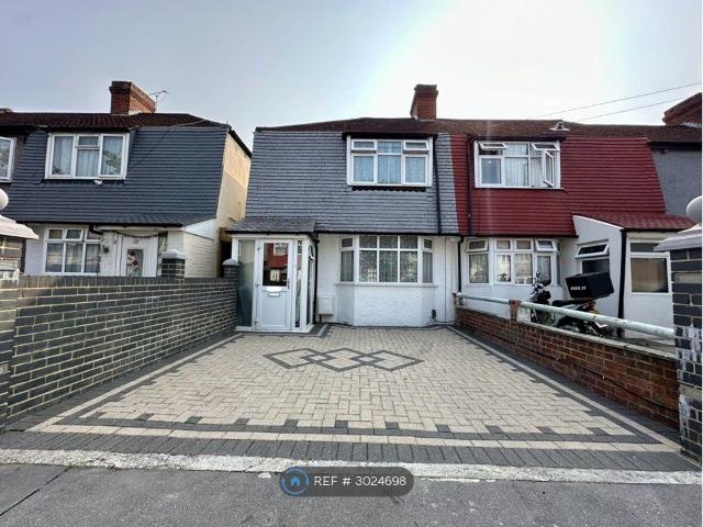 Ringwood Avenue, Croydon CR0, 3 bed semi detached house to rent, £2,300 pcm | PrimeLocation