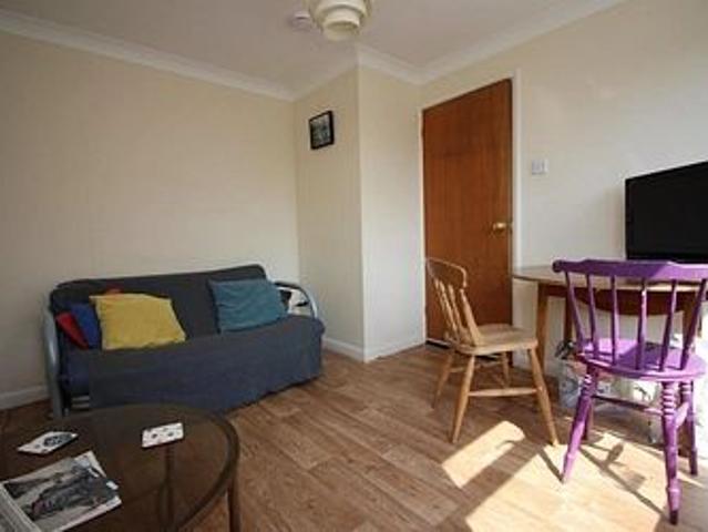 Ringwood Close, Canterbury, CT2 7SQ, Kent