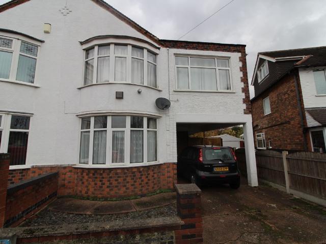 Ringwood Crescent, Wollaton NG8, 1 bed flat to rent, £825 pcm | PrimeLocation