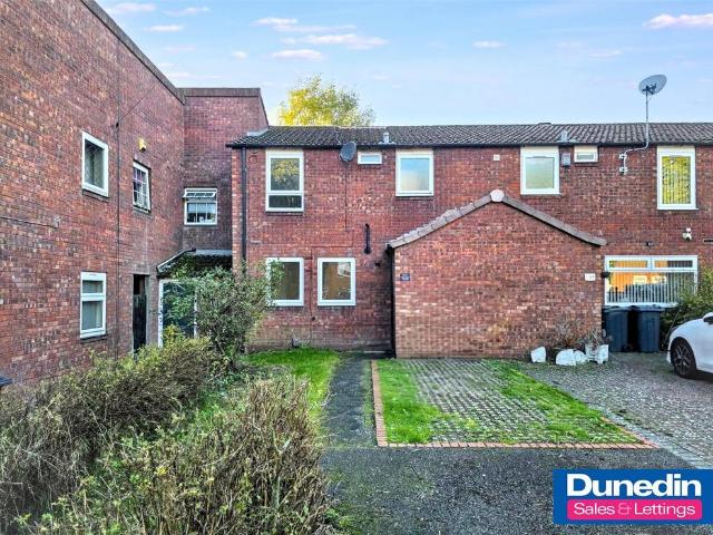 Ringwood Drive, Frankley, Rubery. 3 bed house to rent £1,200 pcm £277 pw