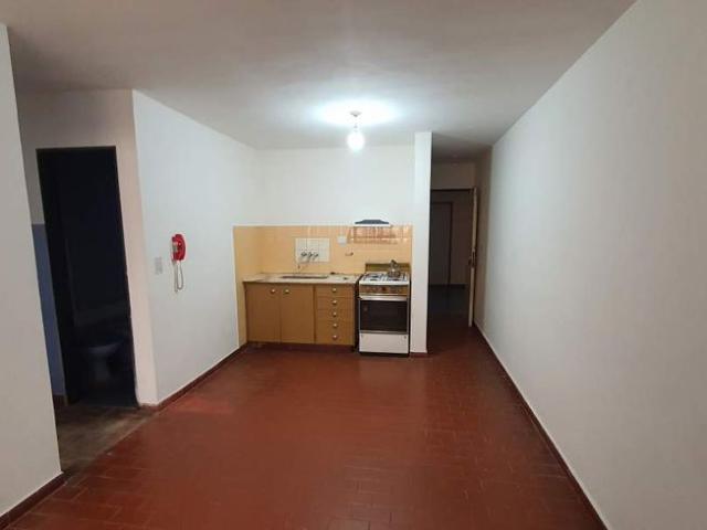 DEPARTAMENTO EN ALQUILER 1 DORMITORIO calle. HIPOLITO IRIGOYEN 680, RIO CUARTO