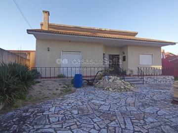 RIACHOS MORADIA T3 COM ANEXOS E TERRENO
