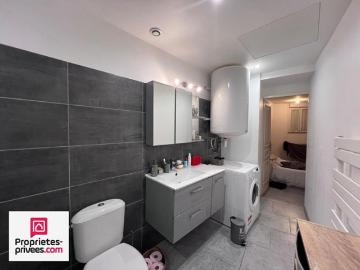 Rians Appartement rdc T2 64 m² refait à neuf