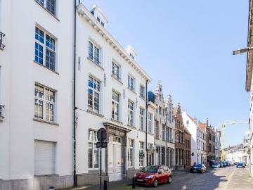 riante duplex in statige herenwoning, hartje Antwerpen