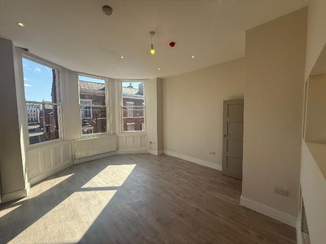 Ribblesdale Place, Flat 2, Preston PR1, 2 bed flat to rent, £1,400 pcm | PrimeLocation