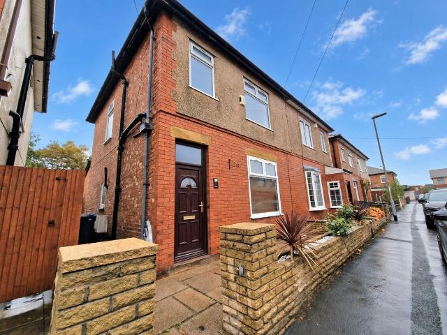 Ribby Avenue, Kirkham, Preston, Lancashire PR4, 3 bed semi detached house to rent, £1,250 pcm | PrimeLocation