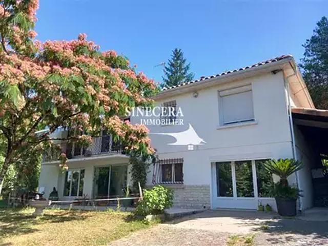 Ribérac 24600 Achat / Vente maison 8 pièces t8 piscine terrasse
