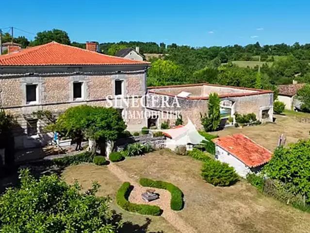 Ribérac 24600 Achat / Vente maison 9 pièces t9 piscine