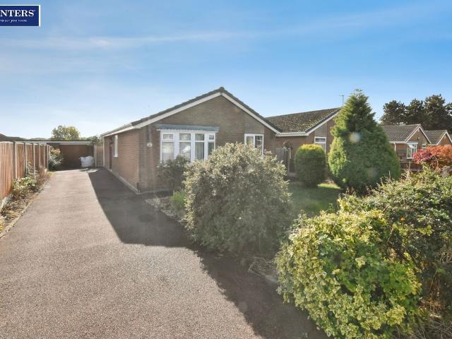 Ribston Close, Scunthorpe DN16, 3 bed detached bungalow to rent, £1,000 pcm | PrimeLocation