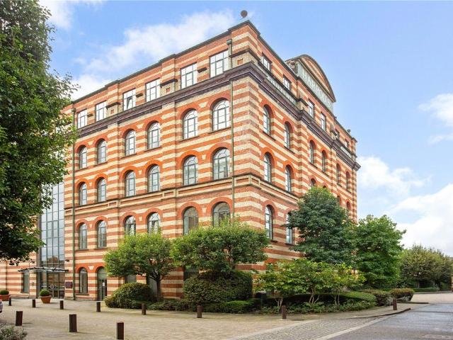 Richard Burbidge Mansions, 1 Brasenose Drive, London, SW13 8RB, United Kingdom | 1 bed apartment for rent #133737779 | Rentberry