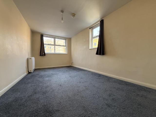 Richard Watts Court, Holborn Lane. 1 bed flat to rent £850 pcm £196 pw