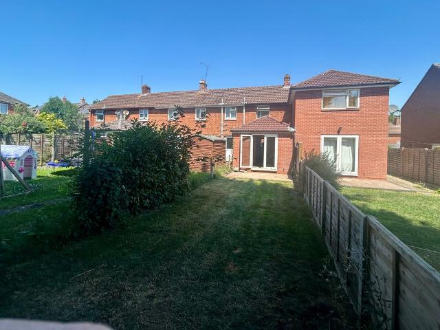 Richards Close, Malvern WR14, 1 bed terraced house to rent, £800 pcm | PrimeLocation