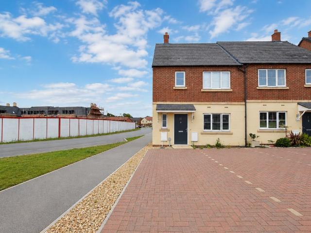 Richards Street, Raunds NN9, 1 bed town house to rent, £650 pcm | PrimeLocation