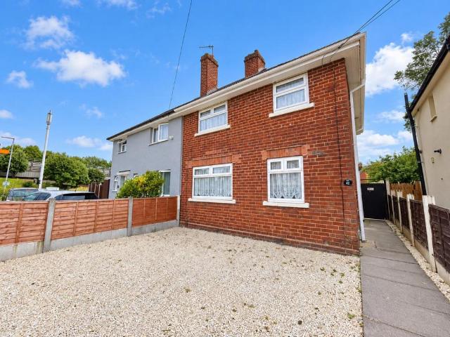 Richards Street, Wednesbury WS10 3 bed semi detached house to rent £1,250 pcm £288 pw