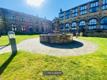 Richardshaw Lane, Pudsey LS28, 2 bed flat to rent, £875 pcm | PrimeLocation