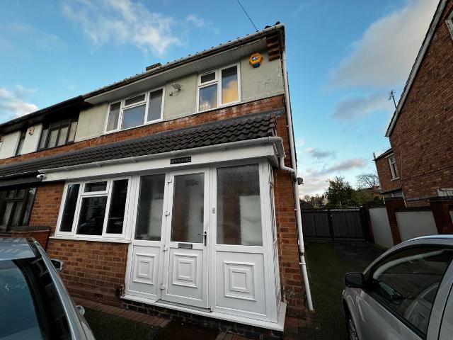 Riches Street, Newbridge, Wolverhampton WV6, 1 bed flat to rent, £995 pcm | PrimeLocation