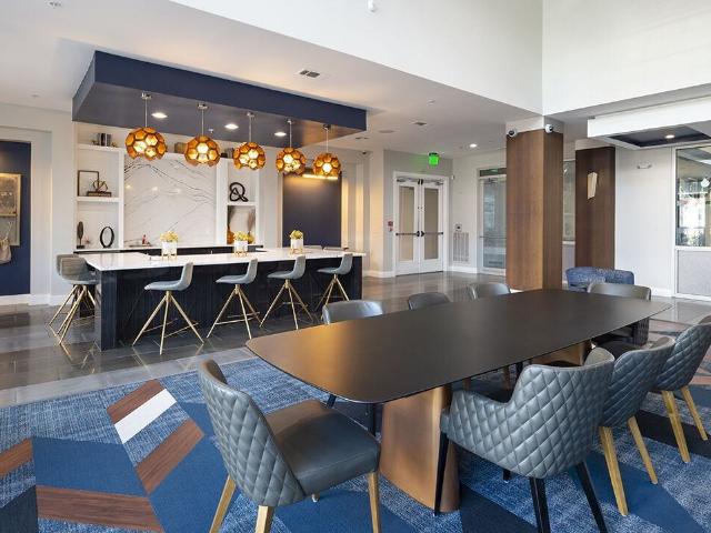 Richmond at Uptown 1 Bedroom Apartment for Rent at 5455 Richmond Ave, Houston, TX 77056 Great Uptown