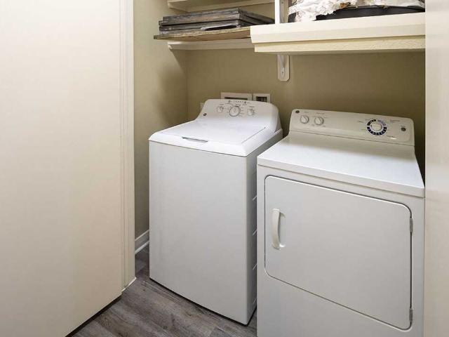 Richmond at Uptown 2 Bedroom Apartment for Rent at 5455 Richmond Ave, Houston, TX 77056 Great Uptown