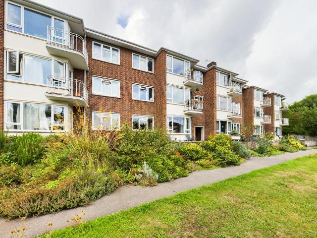 Richmond Court, Conegra Road, High. 2 bed ground floor flat to rent £1,400 pcm £323 pw