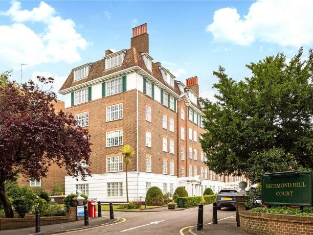 Richmond Hill Court, Richmond. 3 bed apartment to rent £3,850 pcm £888 pw